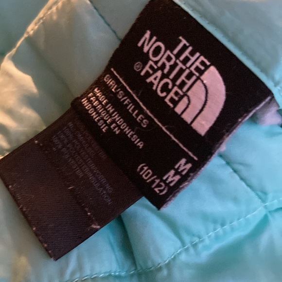 North face Reversible jacket size 10/12 - Picture 9 of 9